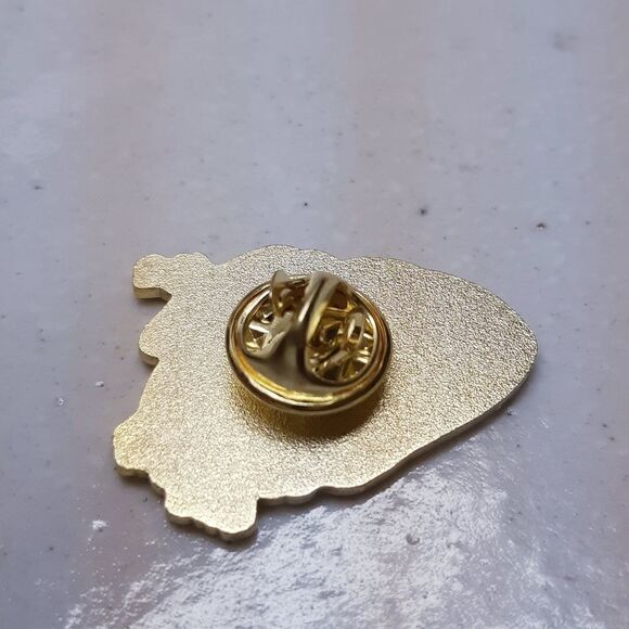 SaturnāināSpaceĀ AnatomicalāHeartāEnamelāPin - Picture 3 of 9